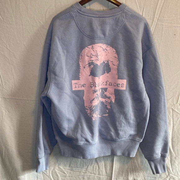 Blankfaces small oversized crew neck. Baby blue and pink - Picture 3 of 9